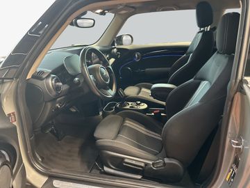 MINI Cooper SE - 10