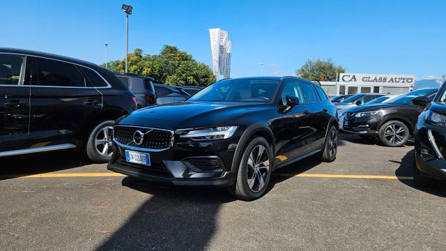 Autres Volvo V60 Cross Country V60 Cross Country B4 (d)