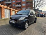 Daihatsu | 126.000 km | TÜV neu | Top gepf... - Daihatsu Sirion: 1.0
