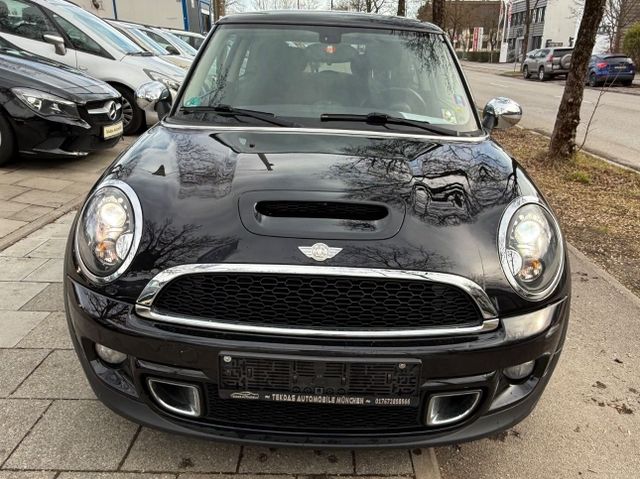 MINI Cooper S Bi-Xenon Klimaaut. PDC ALU