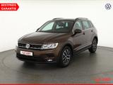 Volkswagen Tiguan 1.4 TSI DSG LED Navi Sitzheizung 1.Hand - VW Tiguan Gebrauchtwagen in Dresden