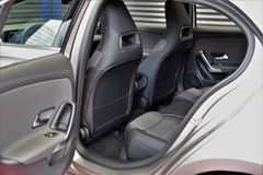 Fahrzeugabbildung Mercedes-Benz A 220 4Matic AMG Voll-Leder LED Navi-Premium