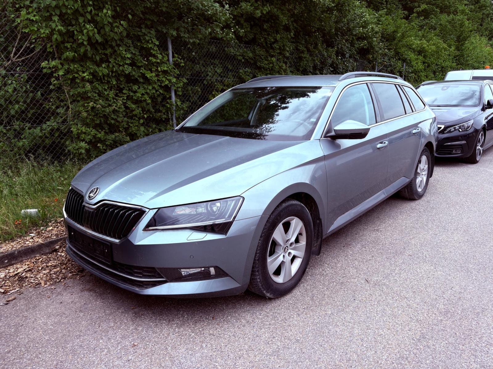 Skoda Superb Combi1.4 TSI DSG Ambition|1.Hand|Bi-Xenon