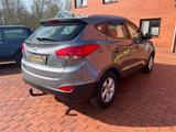 Hyundai ix35 5 Star Edition 2WD *TÜV NEU*AHK*KLIMA* - Hyundai ix35 in Oldenburg