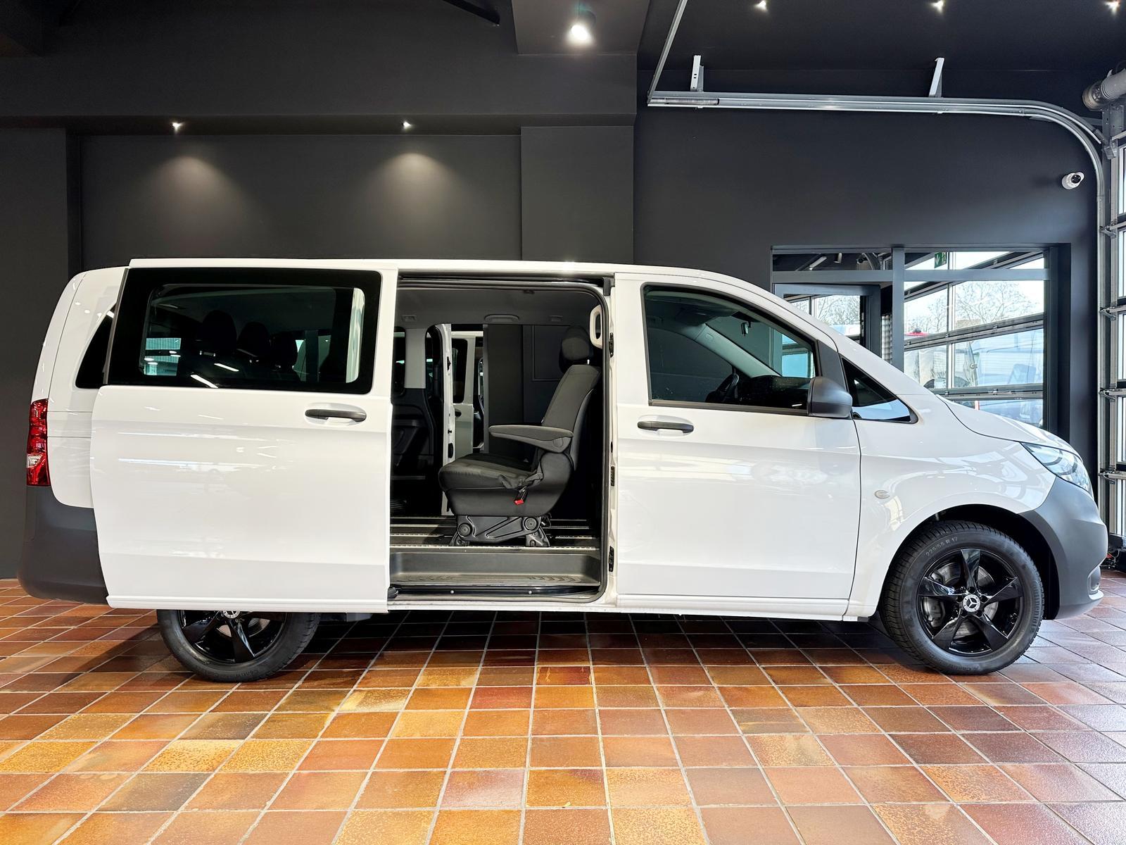 Mercedes-Benz VITO TOURER 114 4X4 LANG 2xSCH-TÜR 8SITZE STANDH