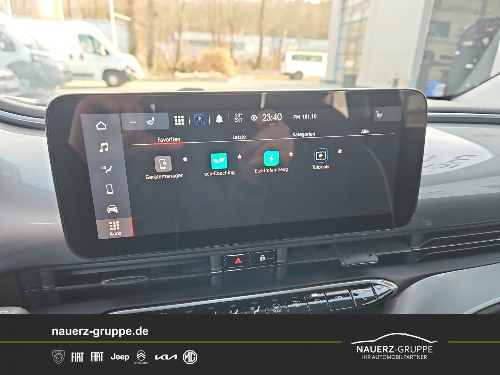 Fahrzeugabbildung Fiat 500 (RED) Limousine 42 kWh Sofort Lieferbar