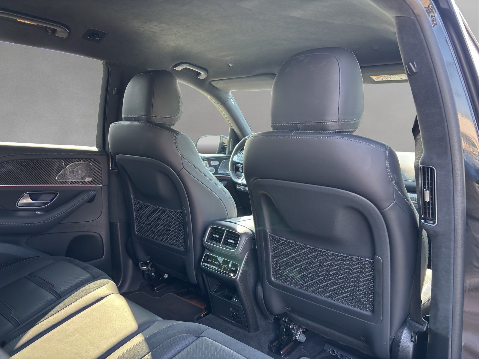 Fahrzeugabbildung Mercedes-Benz GLE53AMG Standh DISTR NappaExclusiv AHK Perf.AGA