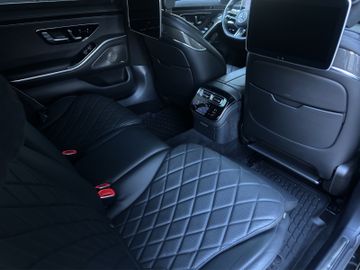 Mercedes S 500 - 12