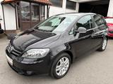 Volkswagen Golf Plus 1.6 V Tour - AHK PDC TEMP SHZ - VW Golf Plus Gebrauchtwagen in Kassel