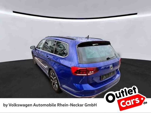 Volkswagen Passat Variant - Bild 2