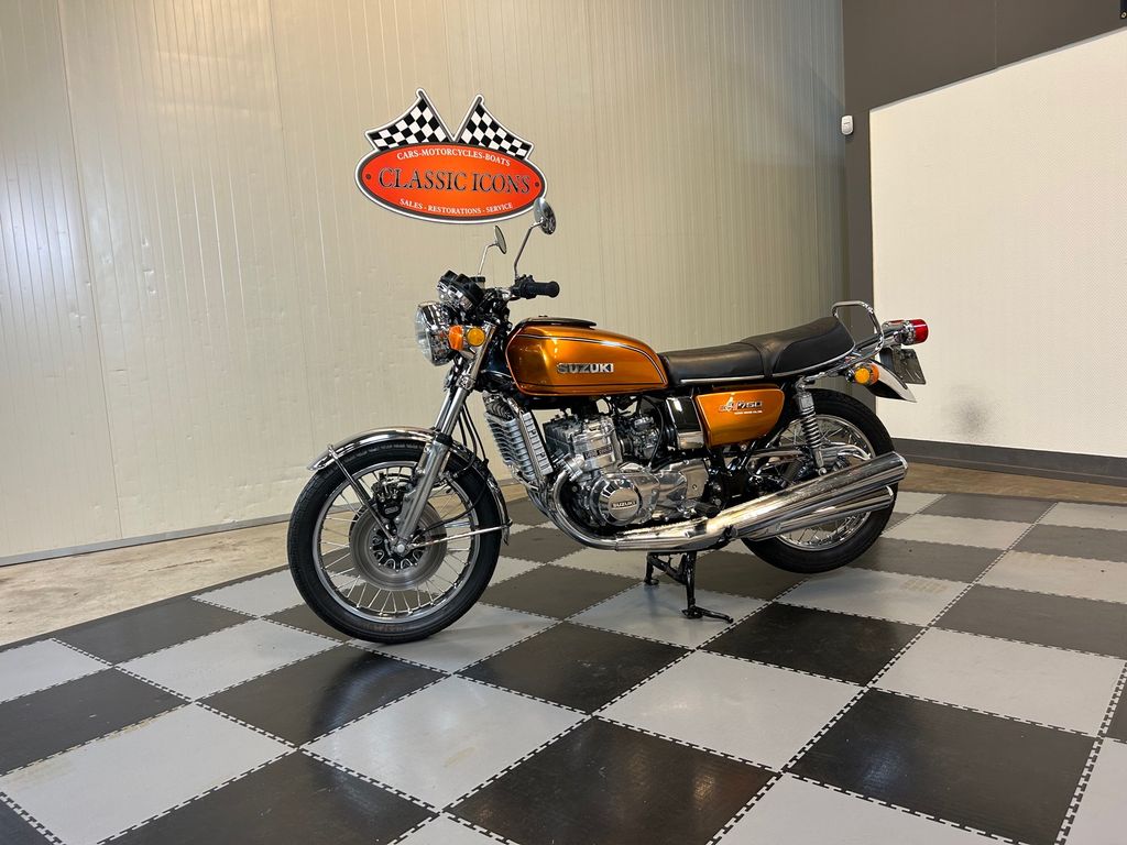 Bike Icon: Suzuki GT750