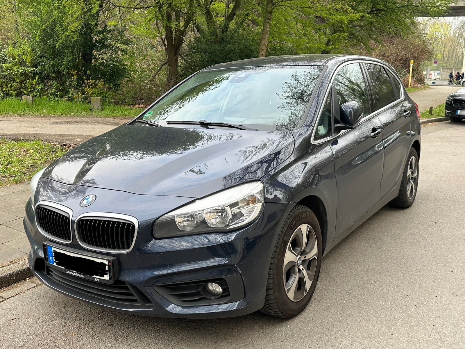 BMW BMW 220d ActiceTourer Aut. Navi Head Up
