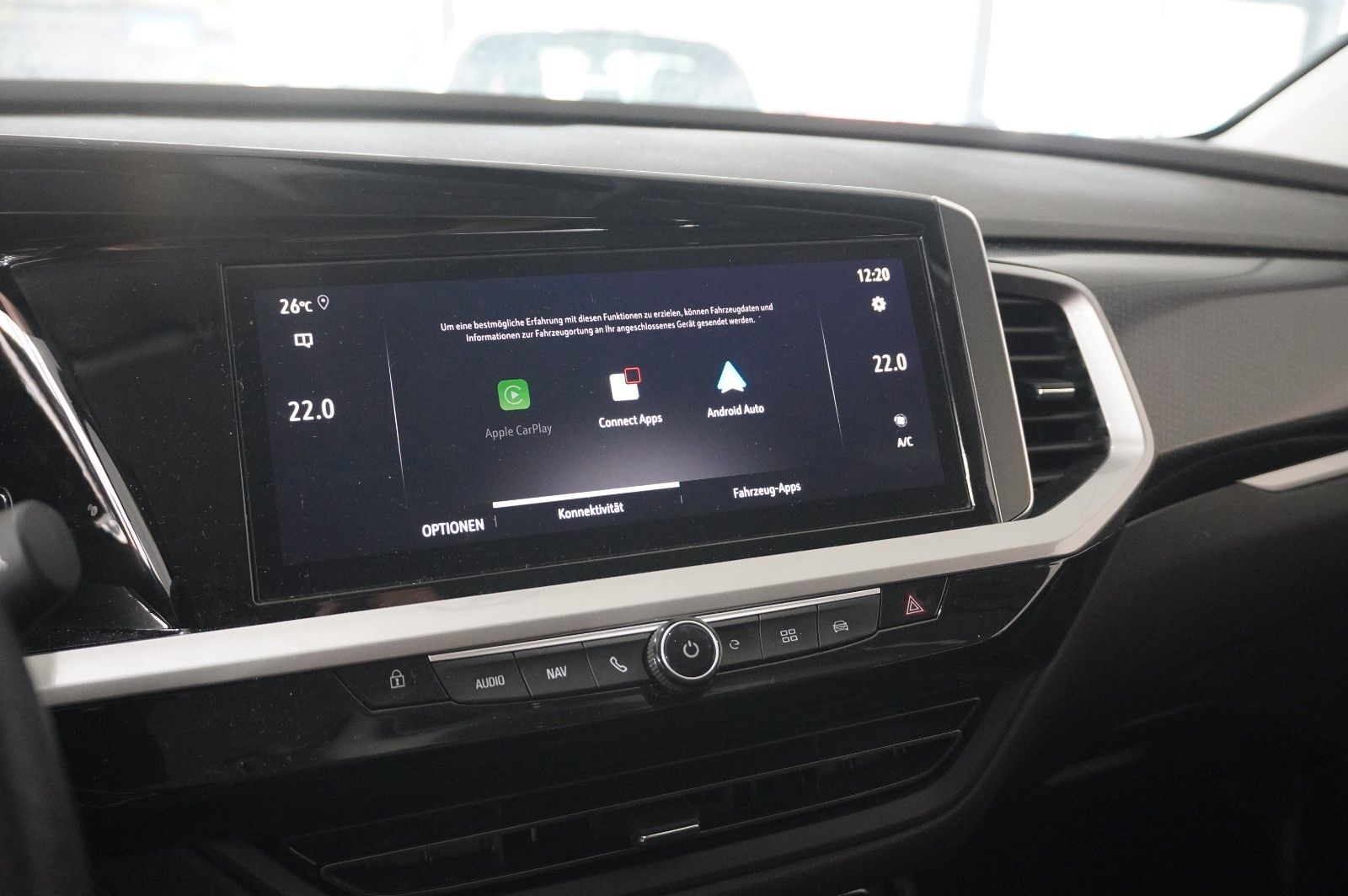 Fahrzeugabbildung Opel Grandland (X) 1.6T GSe HYBRID 4X4 NAVI/LED/SPORT