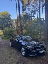 Mercedes-Benz E 200 d T Autom. - - Mercedes-Benz E 200 mit Diesel-Antrieb: Kombi