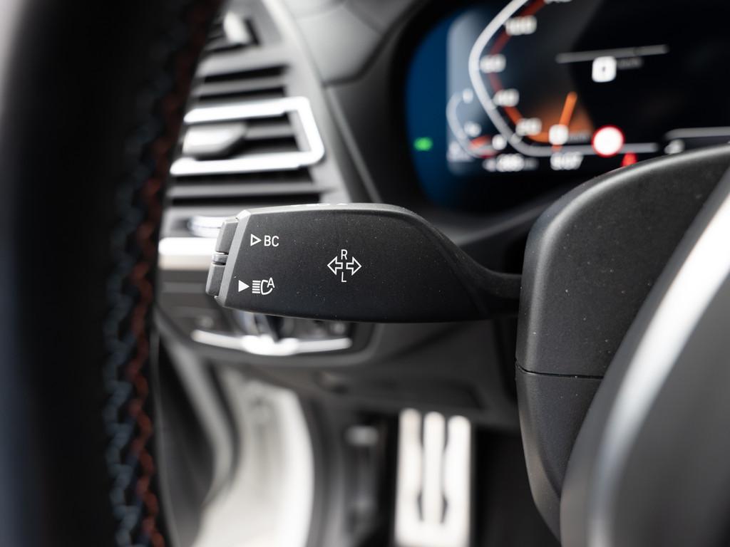 BMW X3 M40d xDrive FACEL. HUD LASER LED STANDHZ NAVI
