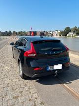 Volvo V40 D2 Powershift Momentum Momentum - Volvo V40 mit Diesel-Antrieb: Standheizung