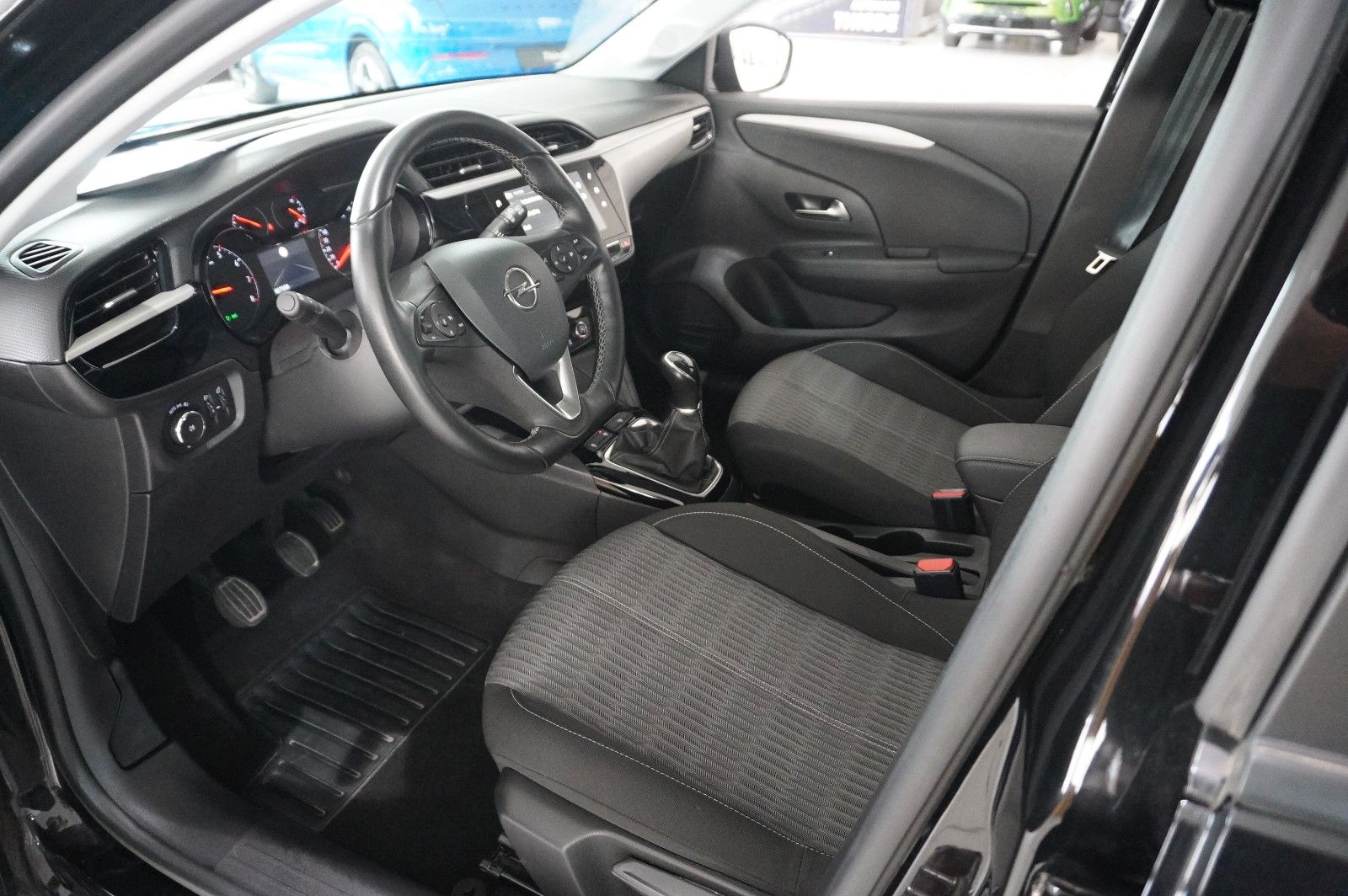 Fahrzeugabbildung Opel Corsa F 1.2 EDITION NAVI/KAMERA/SPORT/LHZ/DAB+