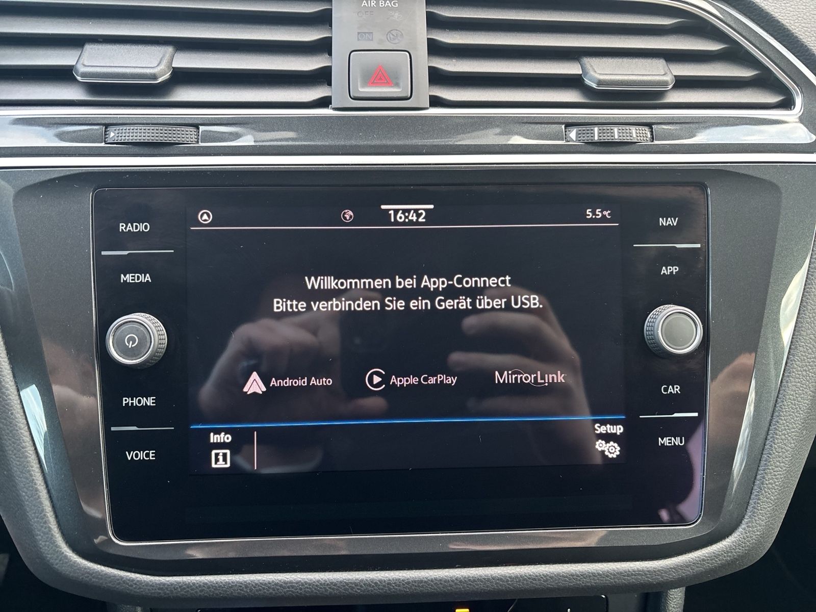 Tiguan 1.5 TSI, ACC, Winterpaket, Dachreling, Cl