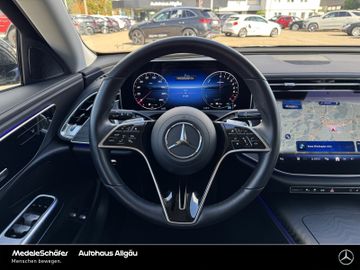 Mercedes E 300 - 11