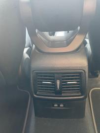 2019 BMW IX2 — миниатюра 15