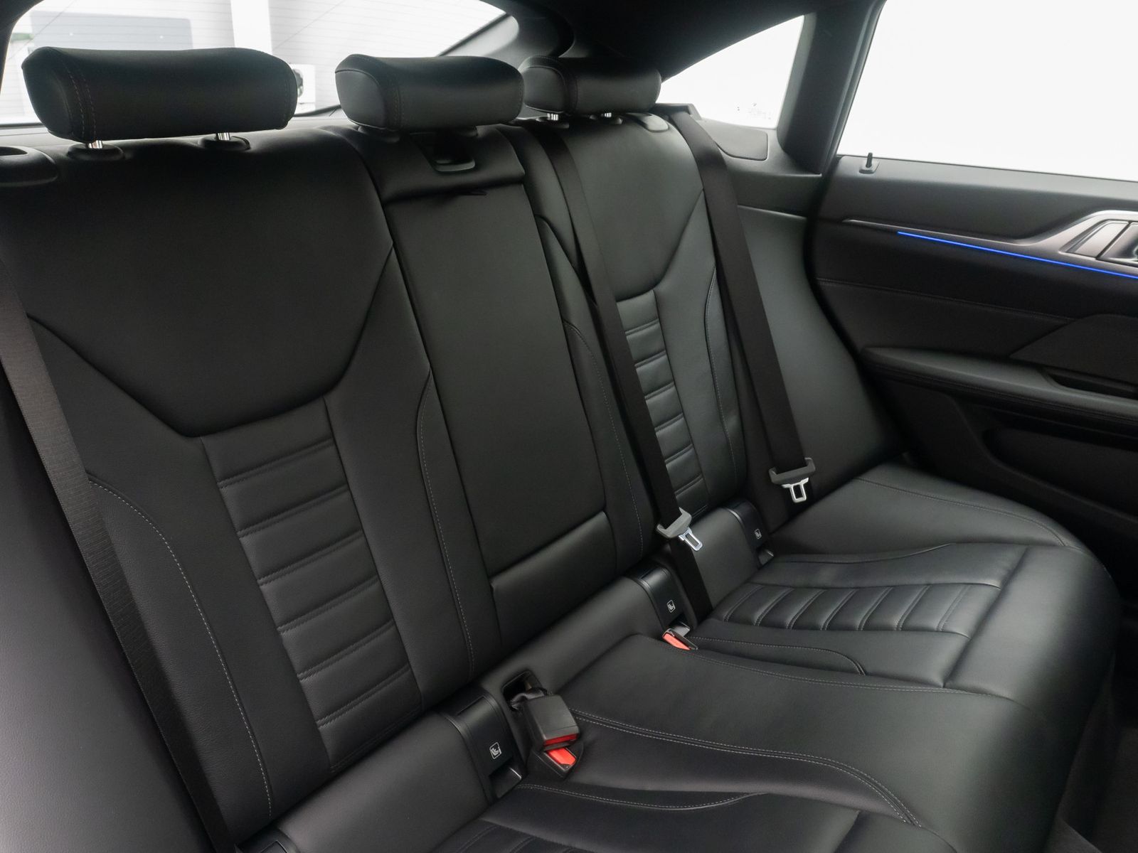 Fahrzeugabbildung BMW M440 i xD Gran Coup&eacute; H/K Kamera HUD DAB 19Zoll