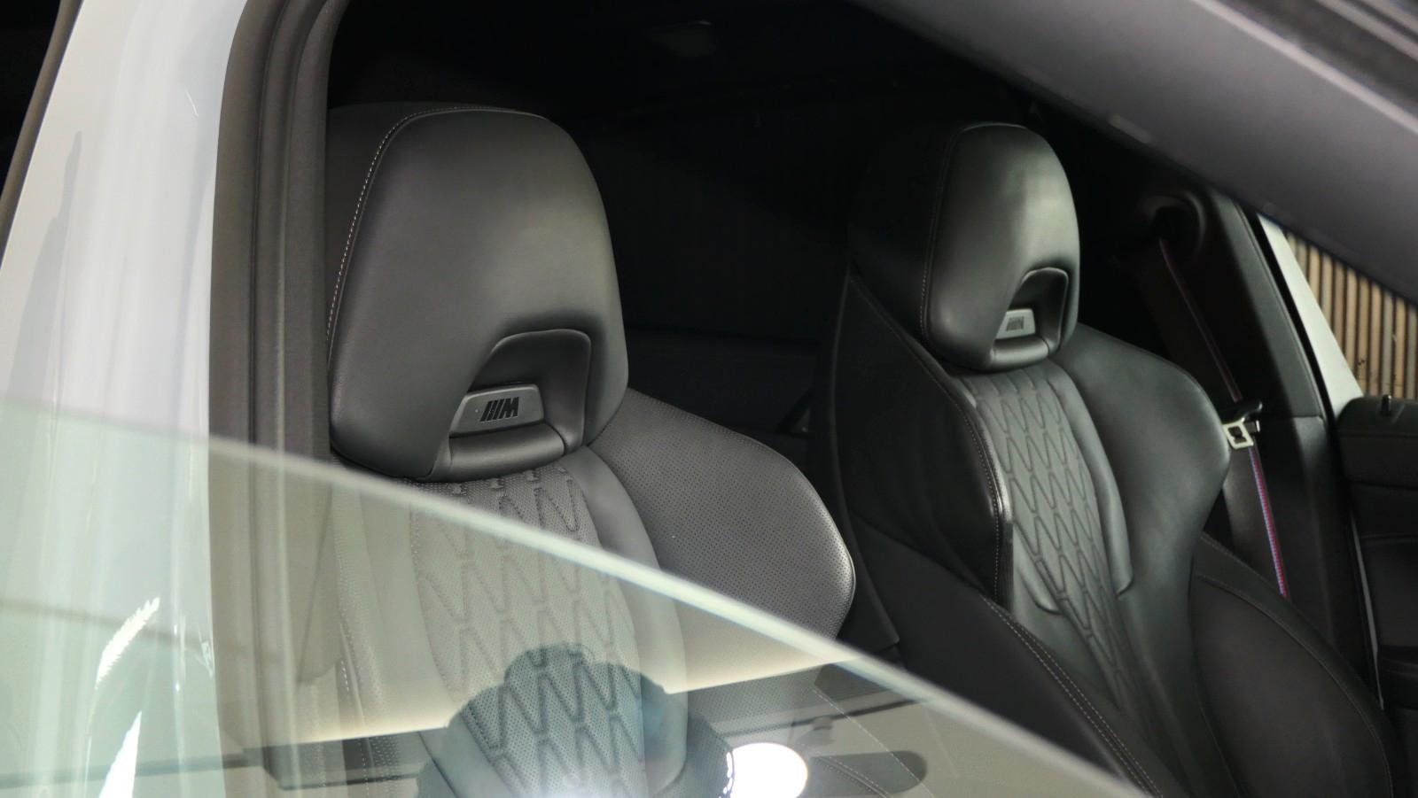 BMW X6 30 d xDrive M Sport|SKY-Lounge|ICONIC|22"|360