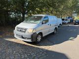 Toyota Hiace - Toyota Hiace mit Diesel-Antrieb