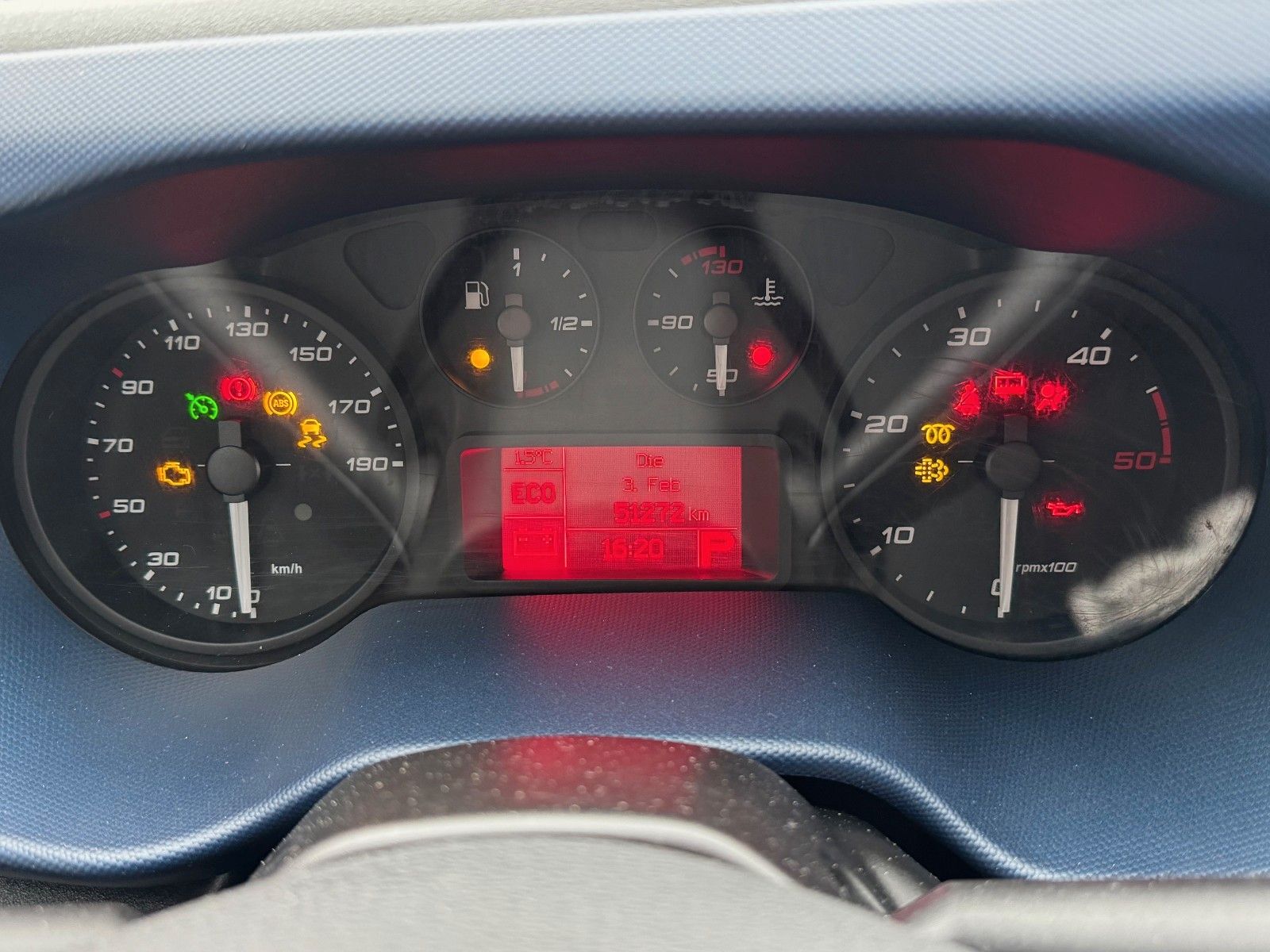 Fahrzeugabbildung Iveco Daily 35S12 *R3.520mm*AHK*Automatik*51.272km!!