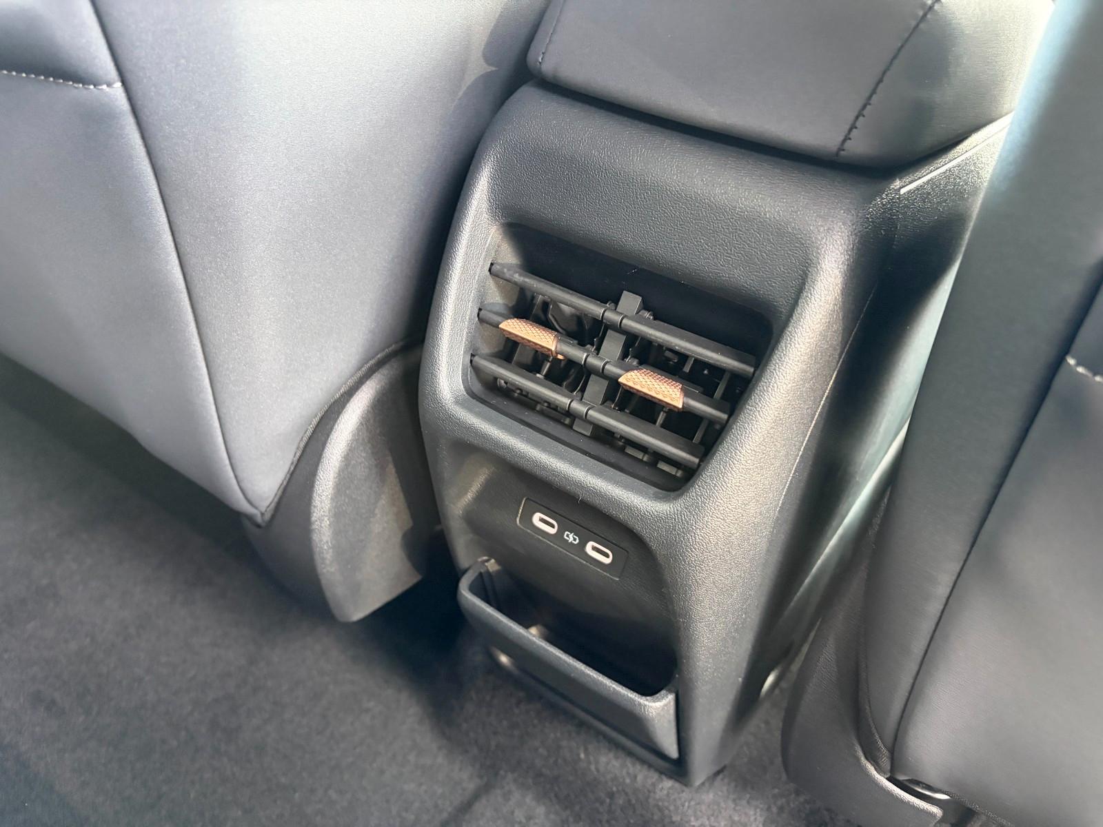 Cupra Raval ENDURANCE 52KWH EDGE SCHALENSI 5J GARANTIE