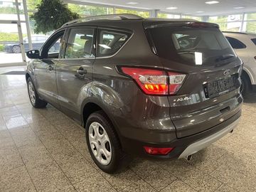 Ford Kuga - 4
