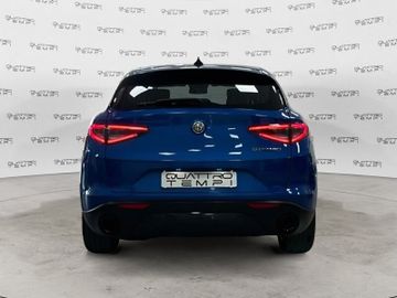 Alfa-Romeo Stelvio - 6