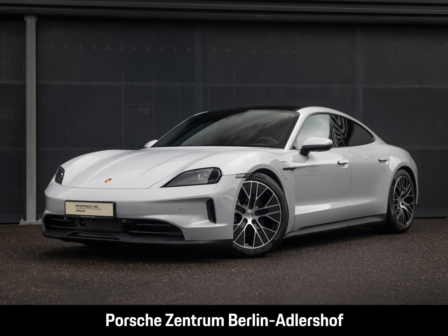 Porsche Taycan Luftfederung LED-Matrix BOSE Panoramadach