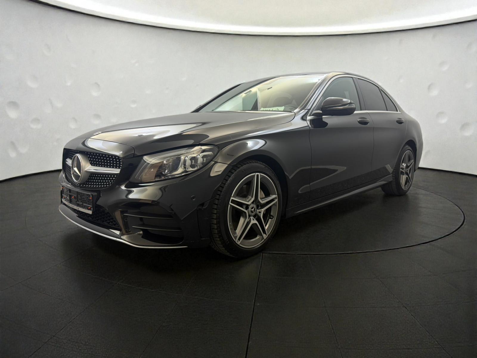 Mercedes-Benz C 180 Limousine AMG LINE MBEAM*RÜCKKAM*AMBIENT