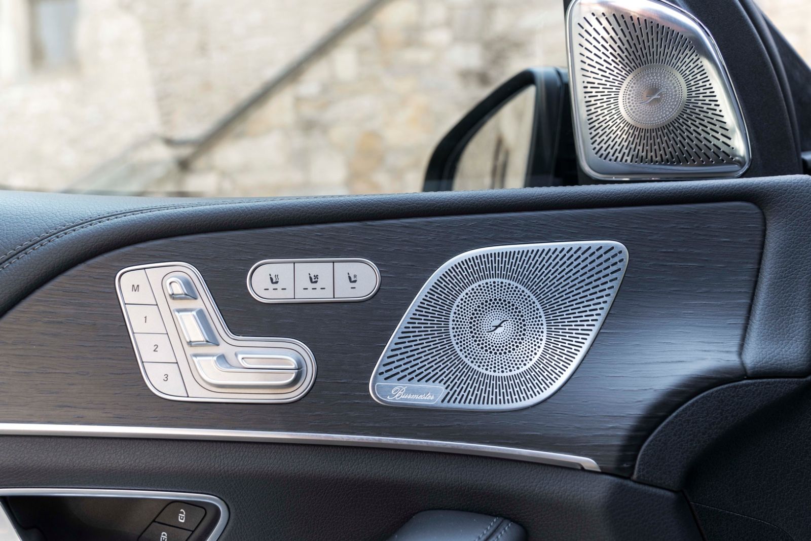 Fahrzeugabbildung Mercedes-Benz GLE 350 d 4MATIC AMG MULTI BURMESTER 360° ACC