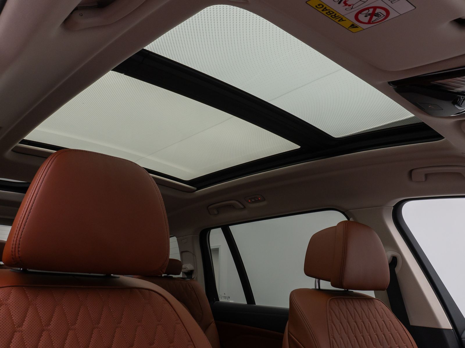 Fahrzeugabbildung BMW X7 xD40d Panorama 360°HUD DAB H/K Massage SoftCl