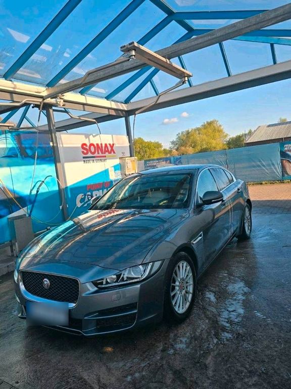 Image of Jaguar XE