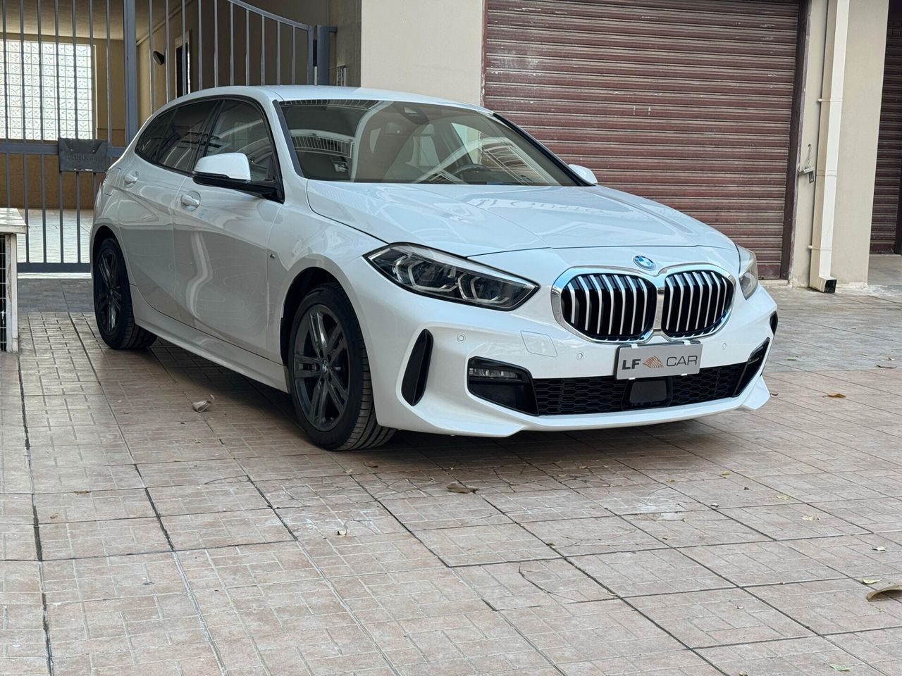BMW Bmw 118d 5p. Msport 150 cv imagem 3