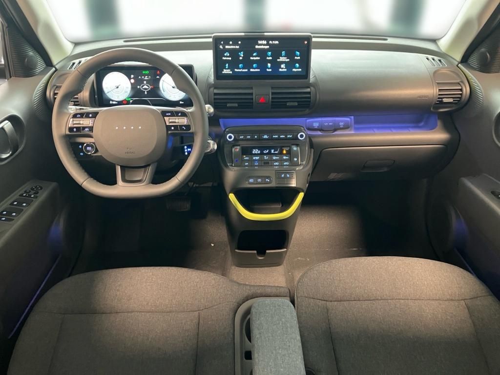 Fahrzeugabbildung Hyundai INSTER Cross EV 49 kWh KlimaA Navi KAM PDC SHZ