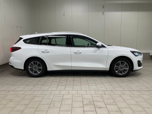 Focus Turnier Titanium 1.0 EcoBoost KAMERA SHZ