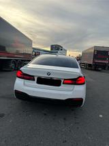 BMW M550i xDrive A - - gebrauchte BMW M550 aus dem Jahr 2022