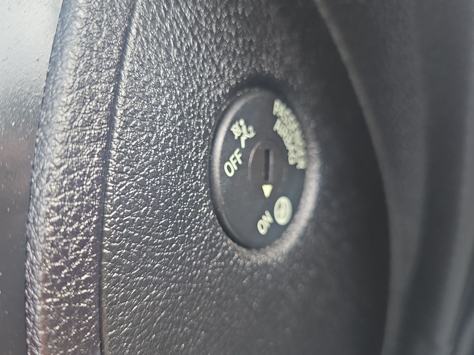 Fahrzeugabbildung BMW 118d M Sport Navi Leder Tempomat PDC
