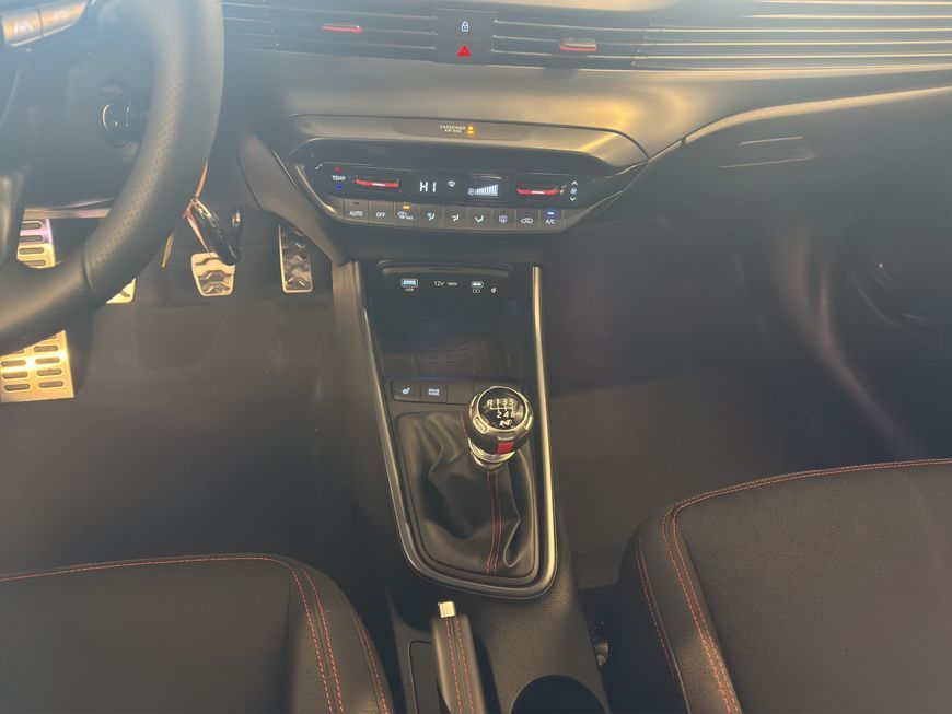 Hyundai i20 – Bild 12