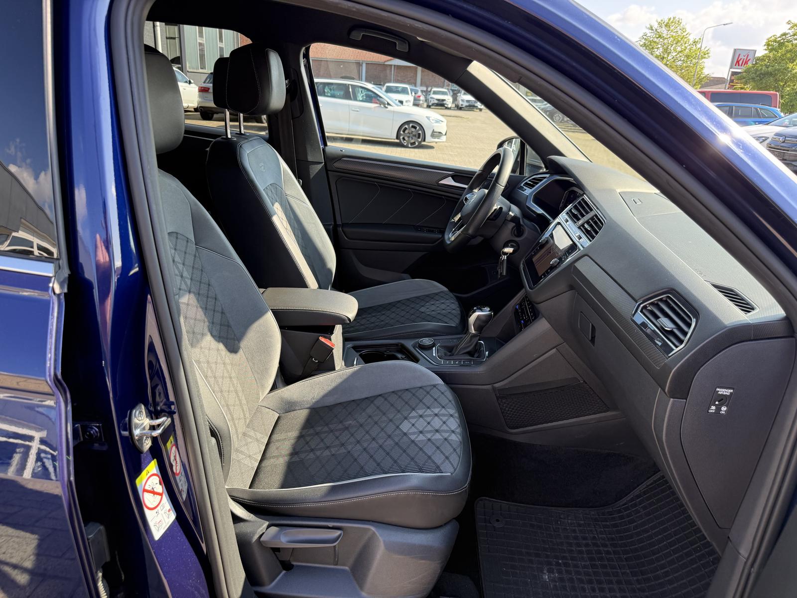 Volkswagen Tiguan Allspace R Line 4Motion,Virtual,AHK,R-Kam, миниатюра 27