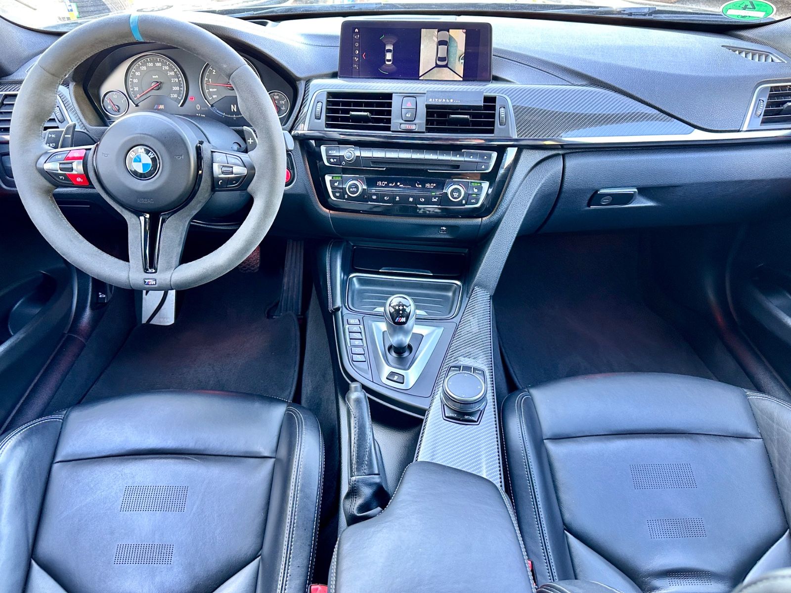 Fahrzeugabbildung BMW M3 Competition *BRD+M-Drivers+Carbon+Voll+KW*