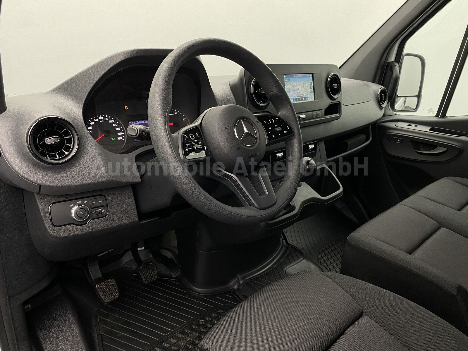 Fahrzeugabbildung Mercedes-Benz Sprinter 315 MAXI *NEUWERTIG* 360° + NAVI 3405