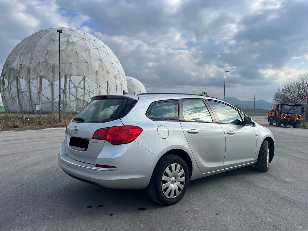 Image of Opel Astra