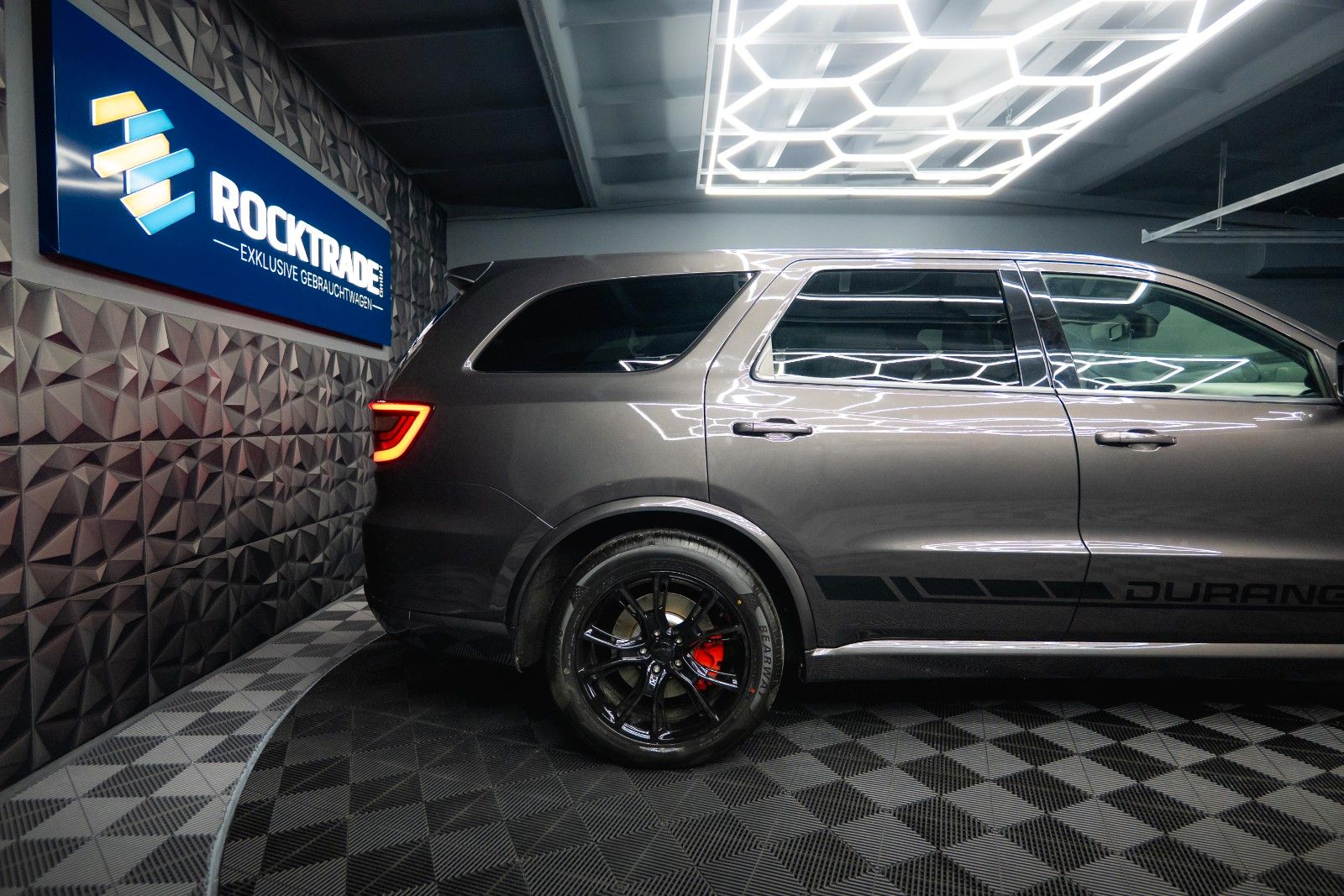 Fahrzeugabbildung Dodge Durango 5.7 V8 SRT 4x4 Night-Paket Modell 22 19%