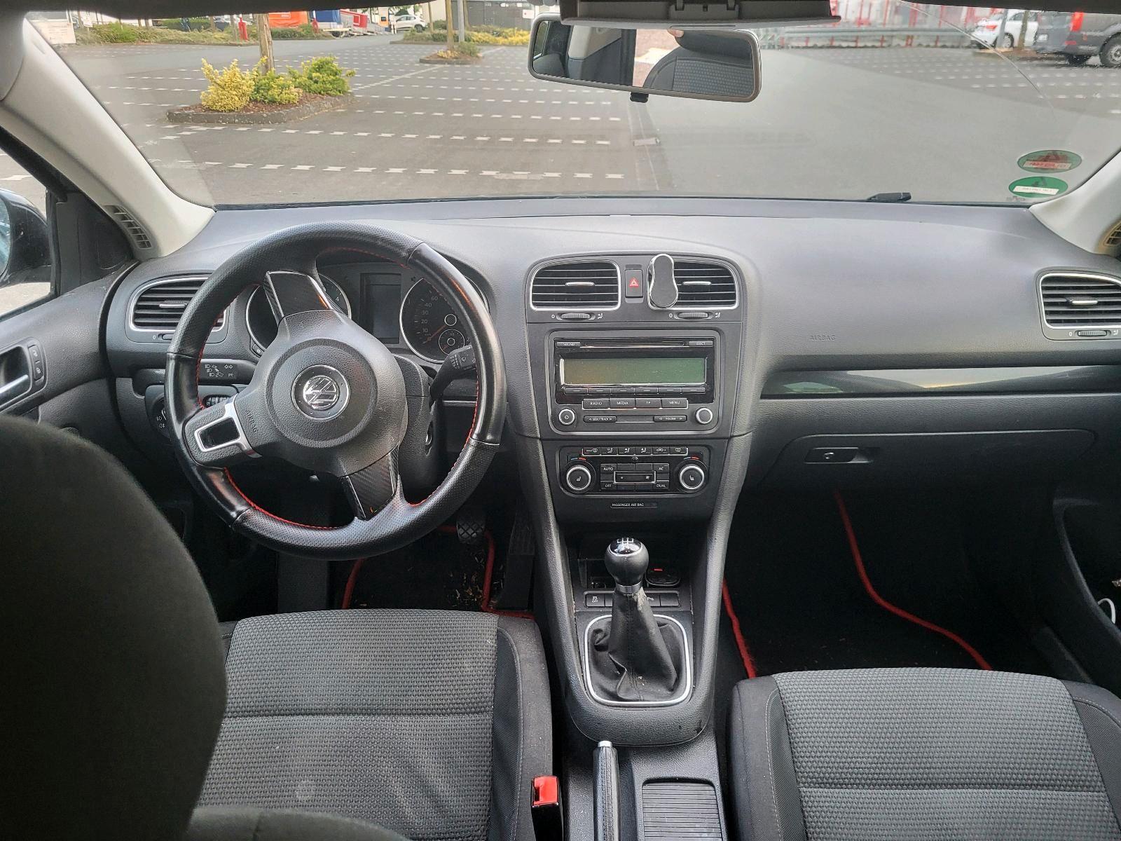 Volkswagen Golf 2011 — photo 12