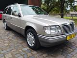 Mercedes-Benz 230 TE mit KLIMA,1.Hand exzellenter Zustand! - Mercedes-Benz 230 in Bremen