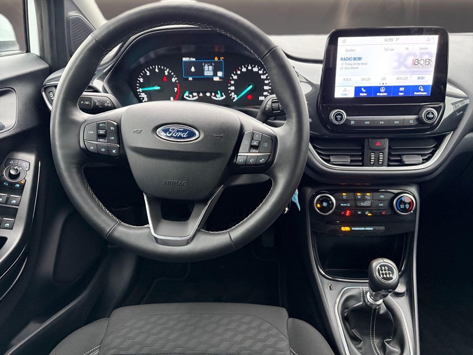 Fahrzeugabbildung Ford Puma Titanium Design, Navi, Winterpaket